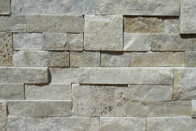 Натуральный облицовочный камень Cream Quartzite 40T, Экостоун